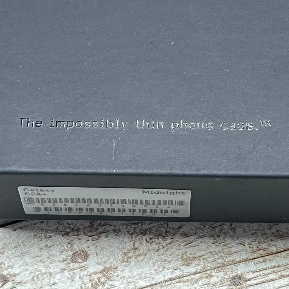 Latercase Midnight Black Samsung Galaxy S24 Plus Phone Case Impossibly Thin Open